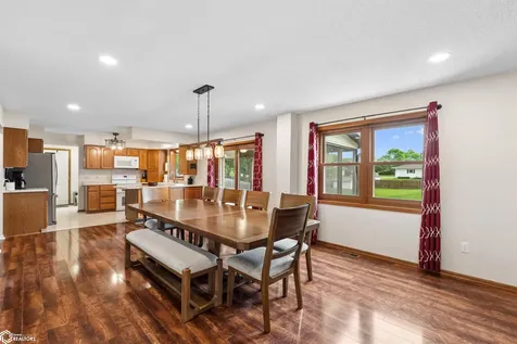 409 4th Street SW State Center IA 50247