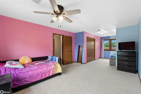 409 4th Street SW State Center IA 50247