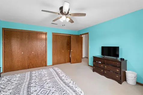 409 4th Street SW State Center IA 50247