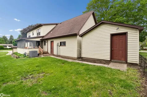 409 4th Street SW State Center IA 50247