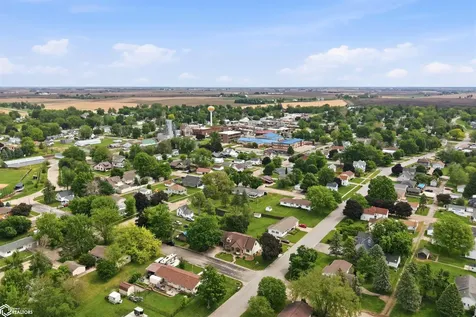 409 4th Street SW State Center IA 50247