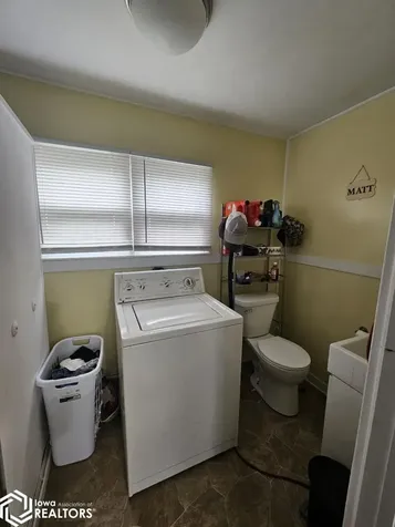 225 S Adella Street Ottumwa IA 52501
