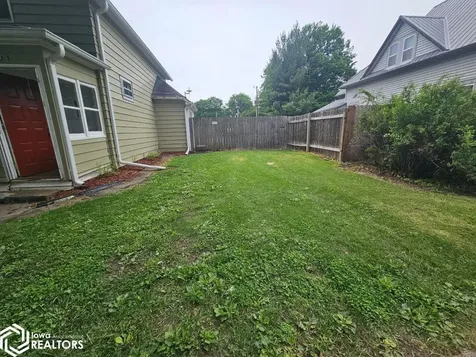 225 S Adella Street Ottumwa IA 52501