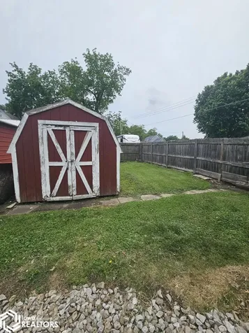 225 S Adella Street Ottumwa IA 52501