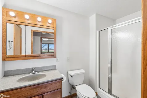 4224 20th Street Grinnell IA 50112