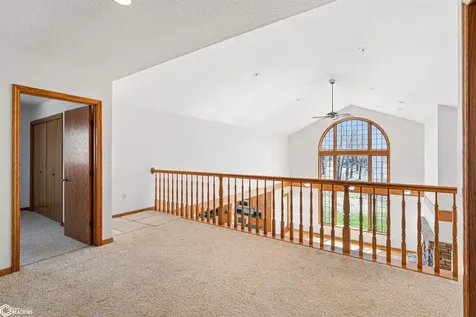 4224 20th Street Grinnell IA 50112