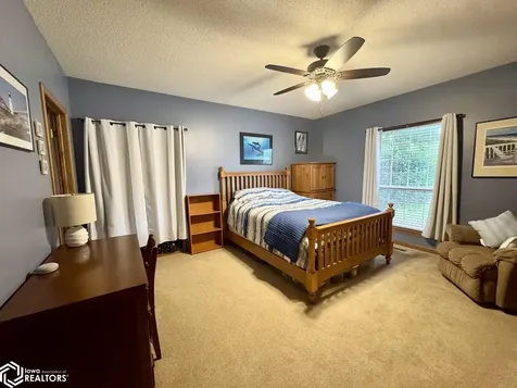 1509 Orchard Meadow Drive Burlington IA 52601