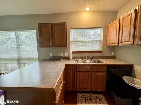 1509 Orchard Meadow Drive Burlington IA 52601