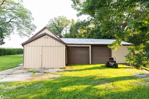 2569 Highway 1 Fairfield IA 52556