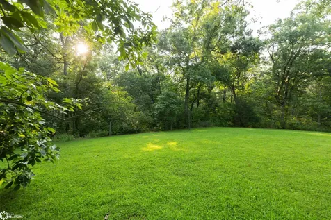 2569 Highway 1 Fairfield IA 52556