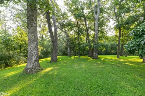 2569 Highway 1 Fairfield IA 52556