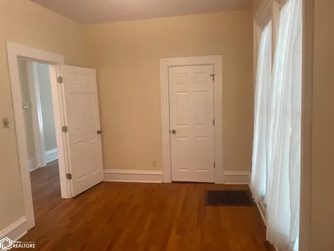 606 S 3rd Street Fairfield IA 52556