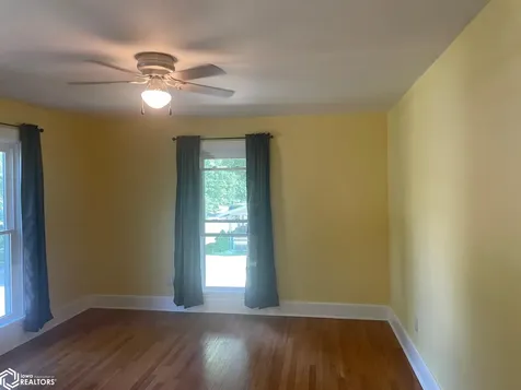 606 S 3rd Street Fairfield IA 52556