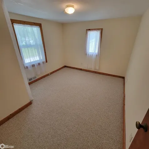 606 S 3rd Street Fairfield IA 52556