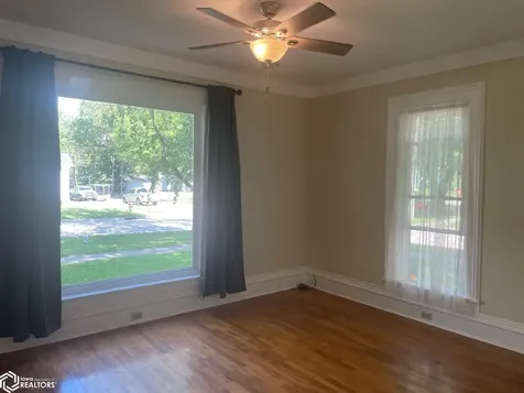 606 S 3rd Street Fairfield IA 52556