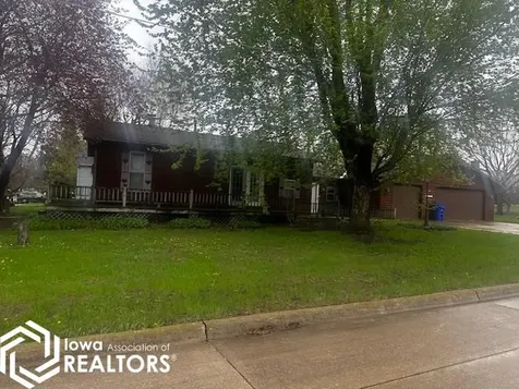 540 NE 2nd Street NE Britt IA 50423