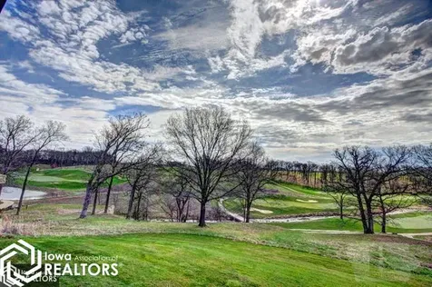 Lot 20 Oak Hills Drive Burlington IA 52601