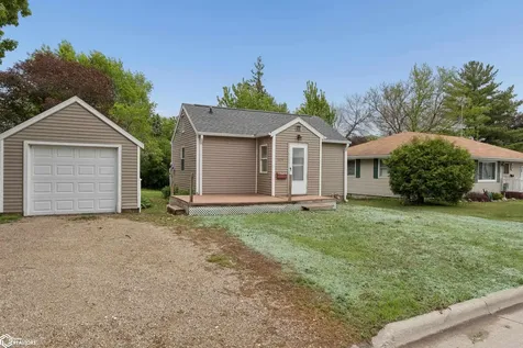335 E L Street Forest City IA 50436