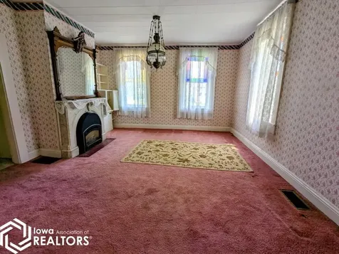 826 N 12th Street Keokuk IA 52632