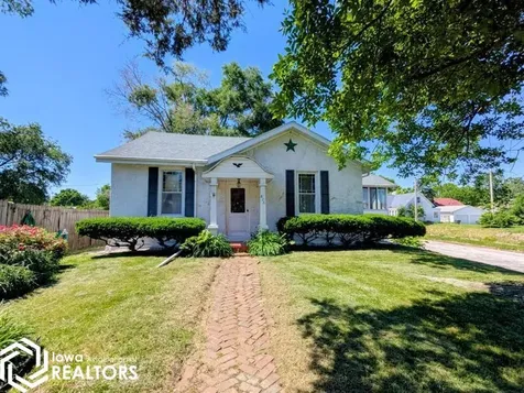826 N 12th Street Keokuk IA 52632