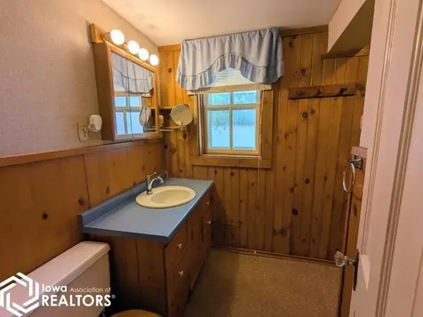 826 N 12th Street Keokuk IA 52632