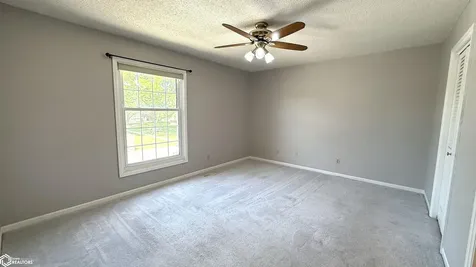 501 S Tennessee Place Mason City IA 50401