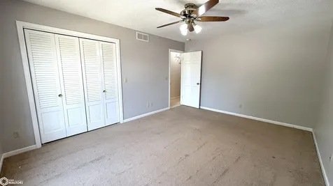 501 S Tennessee Place Mason City IA 50401