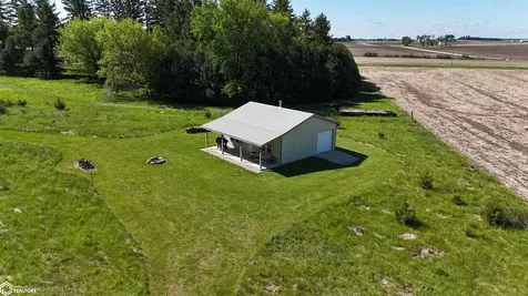 1726 150th Avenue Manchester IA 52057
