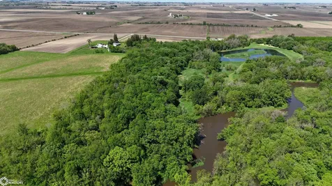 1726 150th Avenue Manchester IA 52057