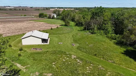 1726 150th Avenue Manchester IA 52057