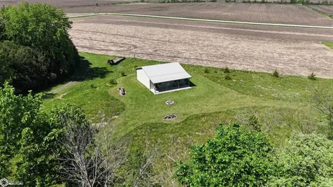 1726 150th Avenue Manchester IA 52057