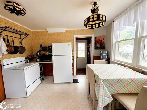 1000 1st Avenue S Clear Lake IA 50428
