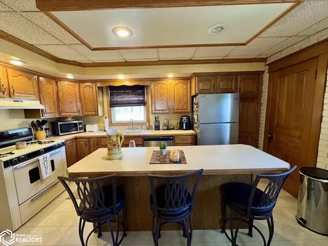 1008 S 8th Street Burlington IA 52601