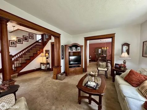 1008 S 8th Street Burlington IA 52601
