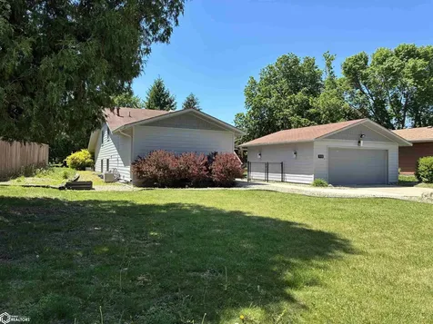 918 S Garfield Avenue Mason City IA 50401