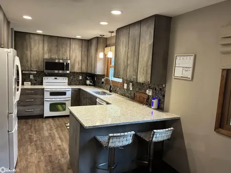 918 S Garfield Avenue Mason City IA 50401
