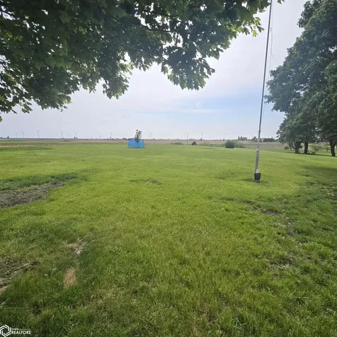 1307 Irvine Avenue New Sharon IA 50207