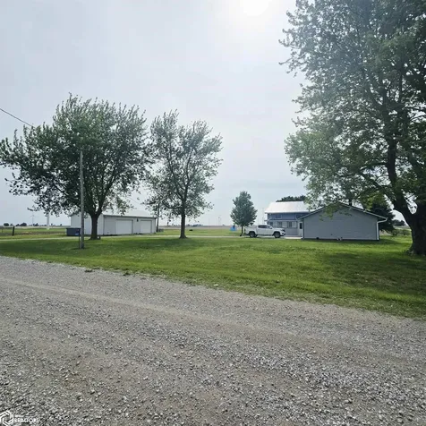 1307 Irvine Avenue New Sharon IA 50207