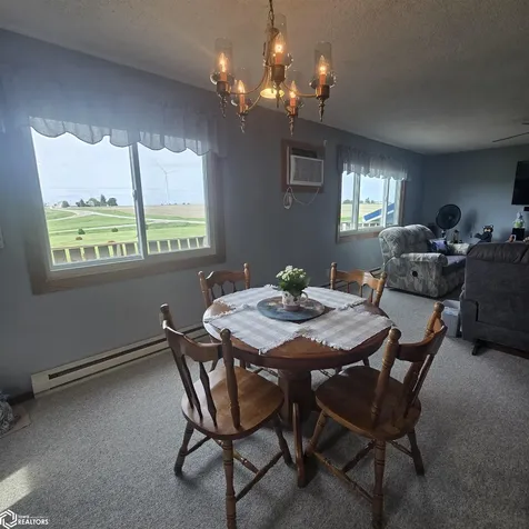 1307 Irvine Avenue New Sharon IA 50207