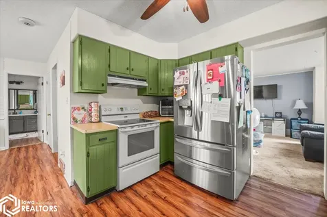 714 2nd Avenue Ackley IA 50601