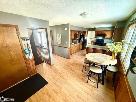 2709 Regina Drive Burlington IA 52601