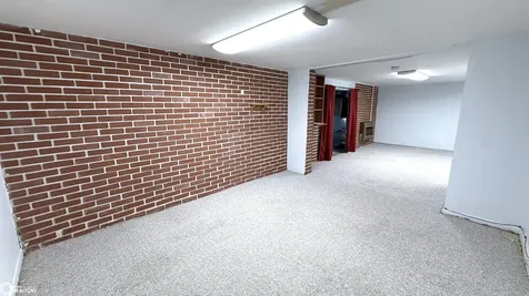 715 4th Street NW Nora Springs IA 50458
