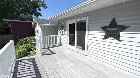 715 4th Street NW Nora Springs IA 50458