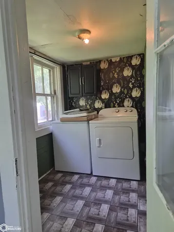 1318 West Street Grinnell IA 50112