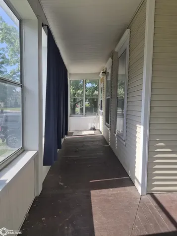 1318 West Street Grinnell IA 50112
