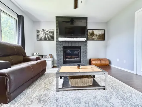 516 N Best Street Forest City IA 50436