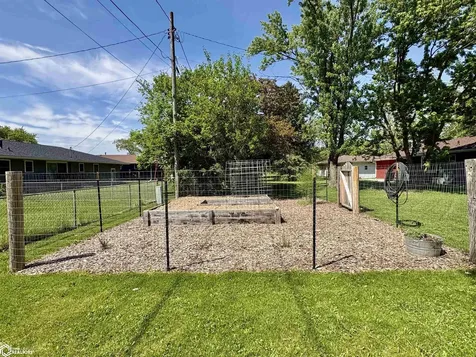516 N Best Street Forest City IA 50436