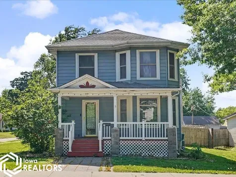 401 N Walnut Street N New London IA 52645