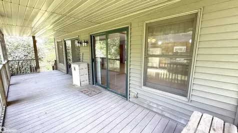 734 N Carolina Avenue Mason City IA 50401