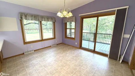734 N Carolina Avenue Mason City IA 50401